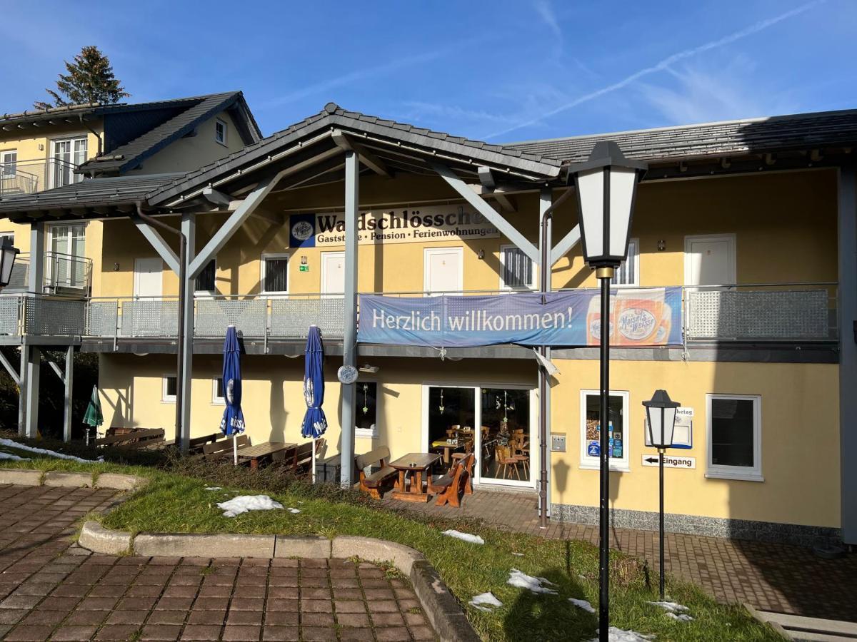 Gaststaette & Pension Waldschloesschen 오버호프 외부 사진